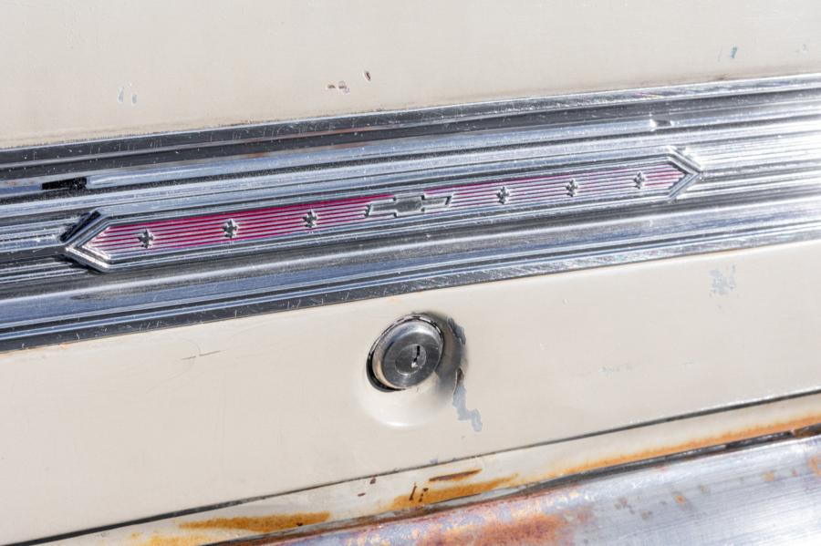 Детали экстерьера Chevrolet Chevy II Nova Sedan (11569) 1966 года  (фото 37 из 102)